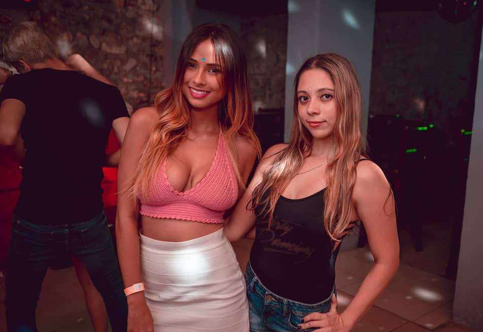 Night club girls